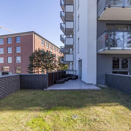Apartmarte- Oldtown Apartment With Garden Гданск Екстериор снимка