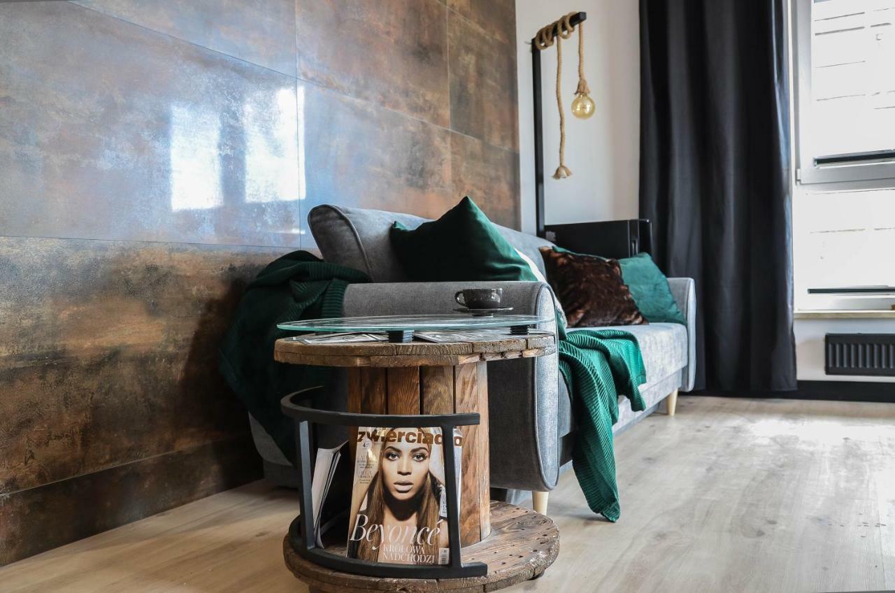 Apartmarte- Oldtown Apartment With Garden Гданск Екстериор снимка